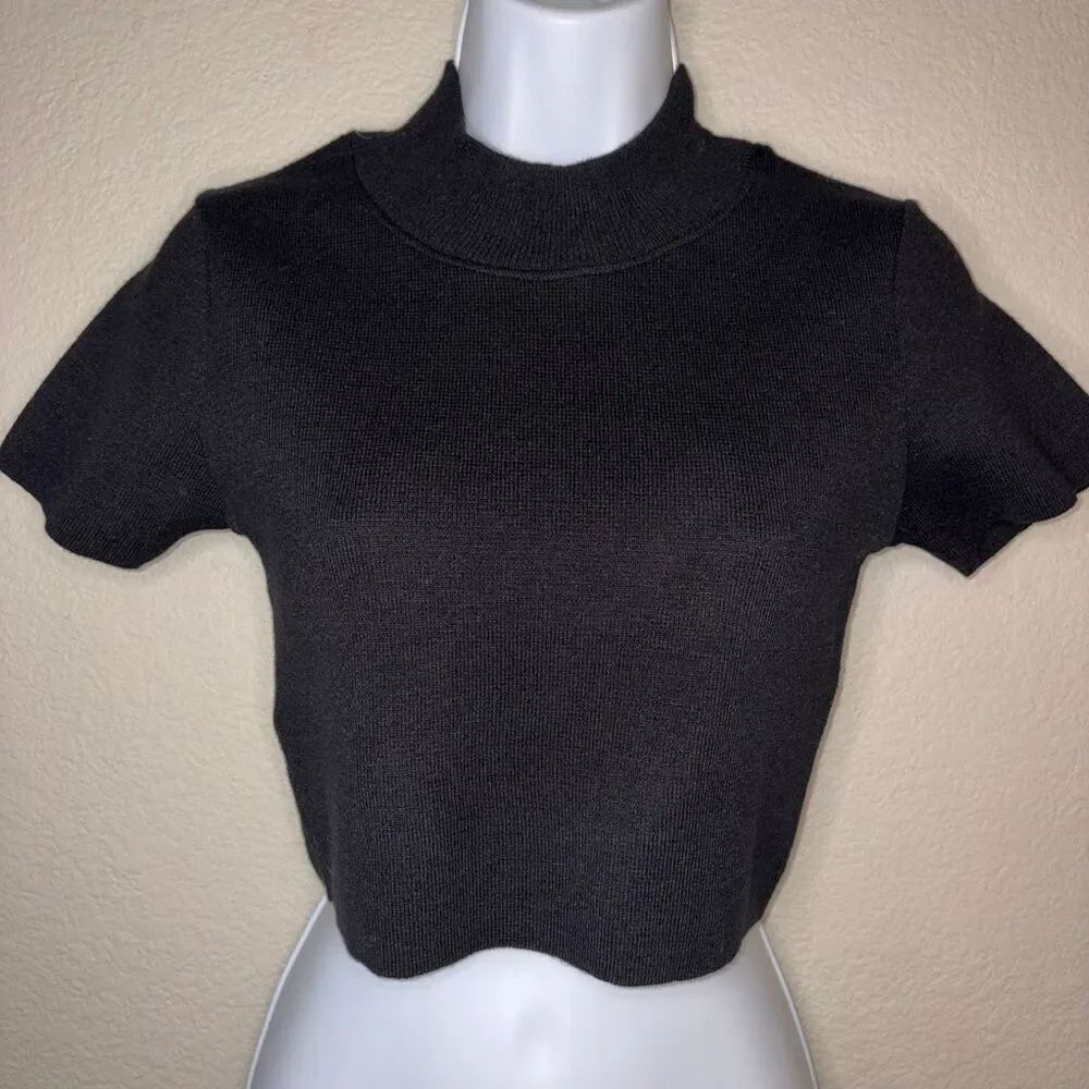 Black Zara Mock Neck Crop Top NWT M